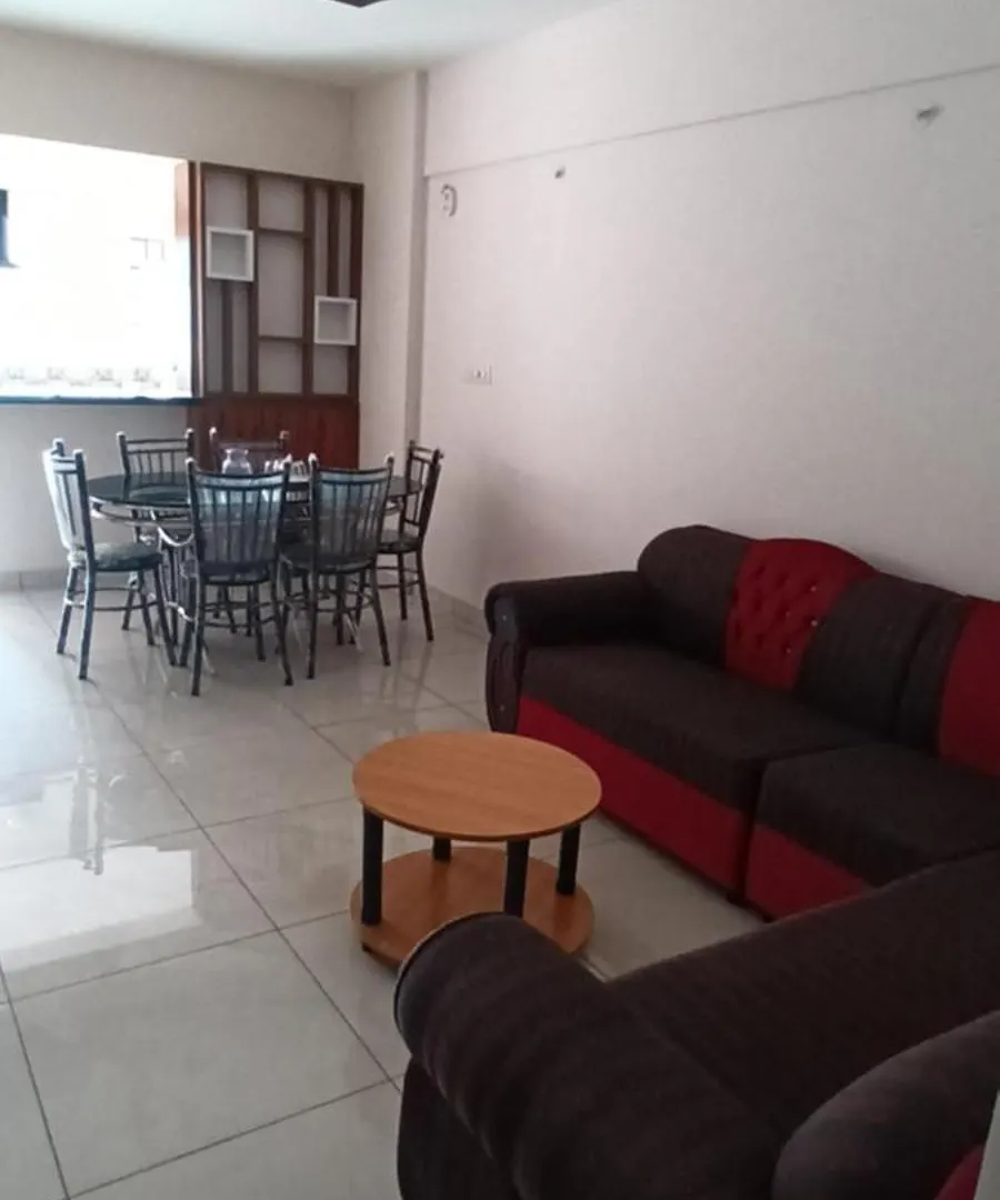 Контакты Maydale Homes Flat